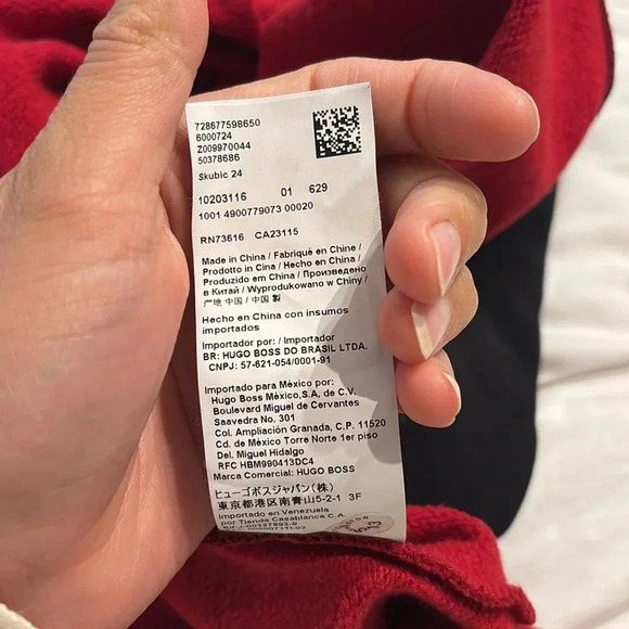 Hugo Boss sweater - Picture 7 of 7